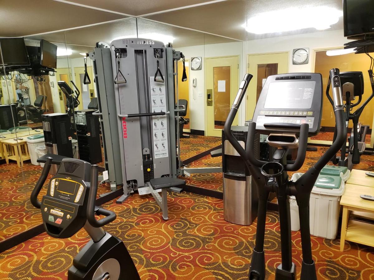 Quality Inn & Suites Vancouver - Hazel Dell מראה חיצוני תמונה