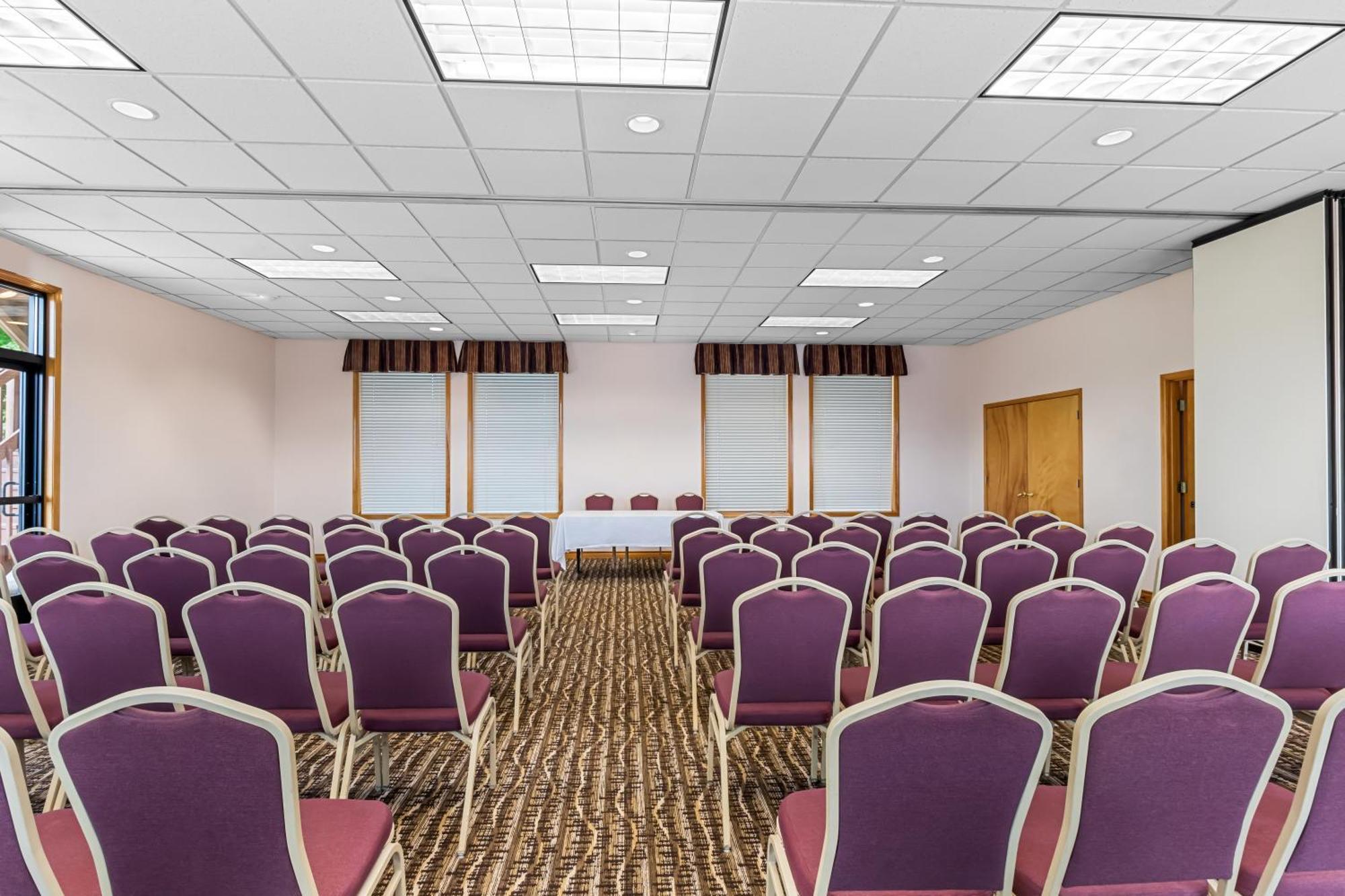 Quality Inn & Suites Vancouver - Hazel Dell מראה חיצוני תמונה