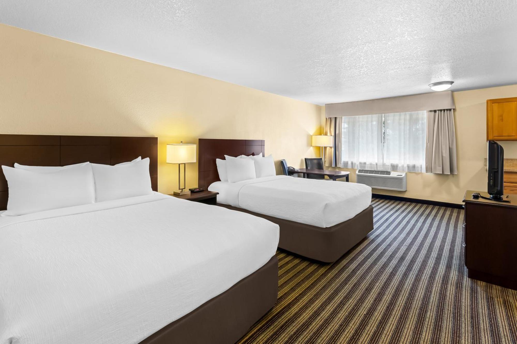 Quality Inn & Suites Vancouver - Hazel Dell מראה חיצוני תמונה