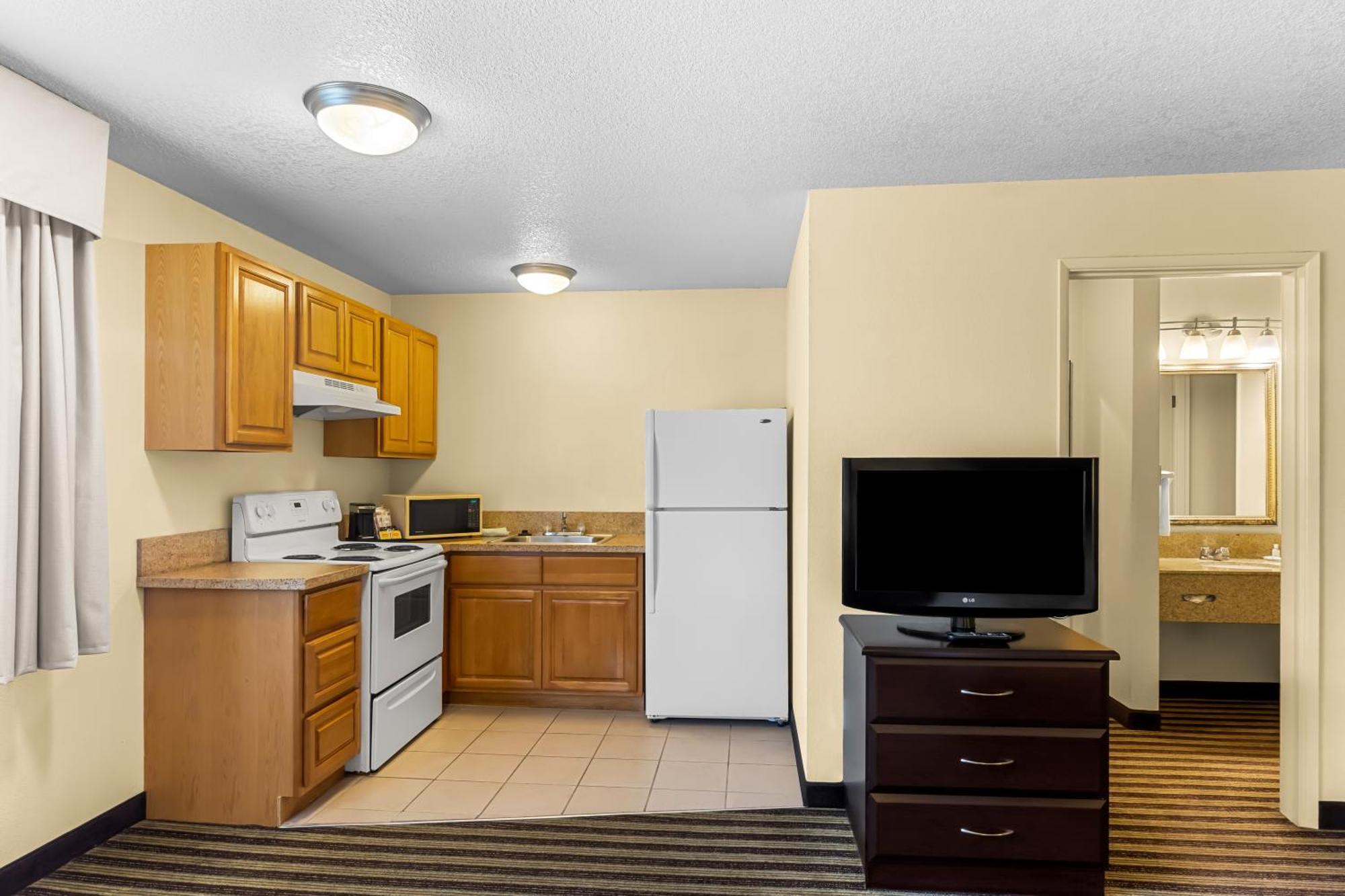 Quality Inn & Suites Vancouver - Hazel Dell מראה חיצוני תמונה